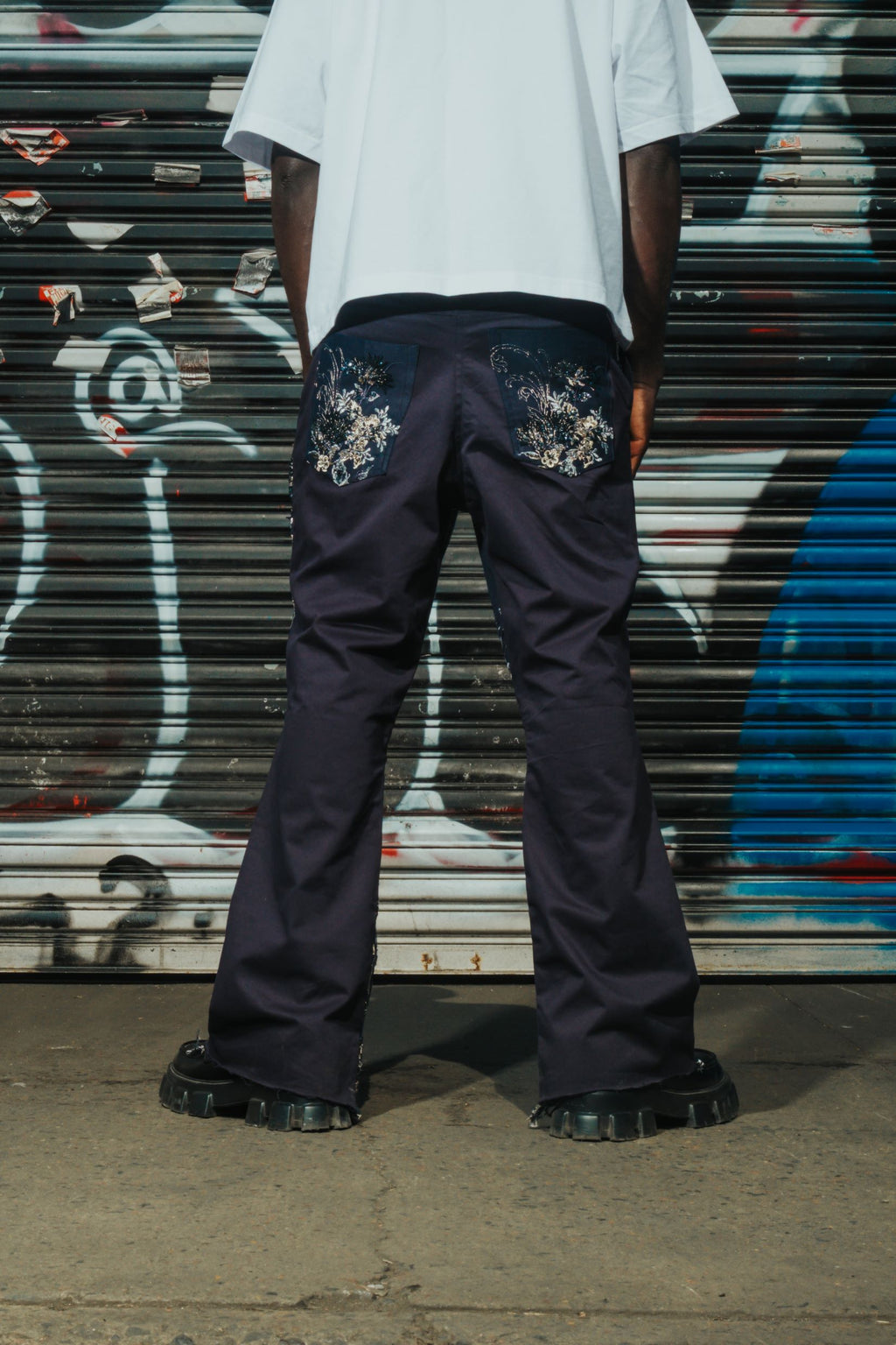Navy blue Floral II Trouser